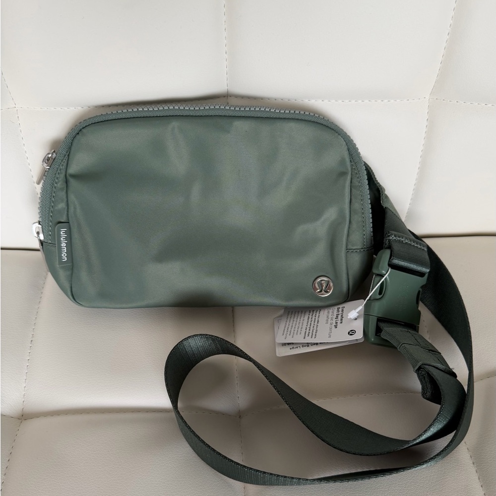 lululemon athletica Sage Green Belt Bag 2L